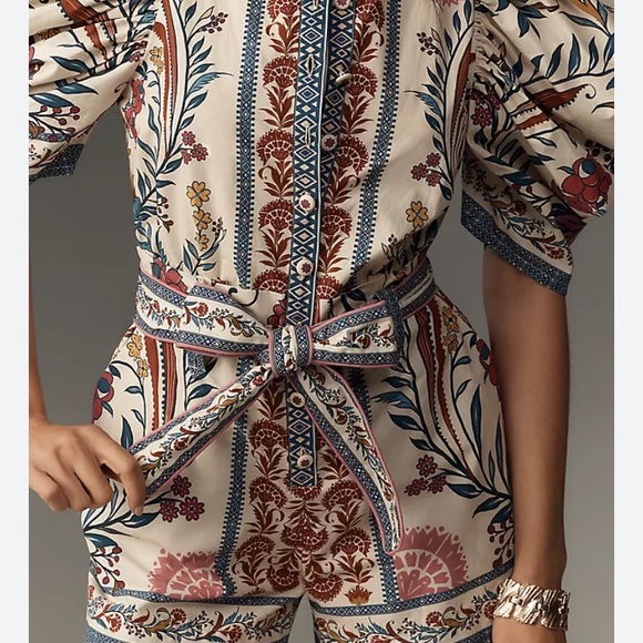 FARM Rio Pants - FARM Rio size XL Romantic lightness Multicolor Floral Romper puff sleeve white s